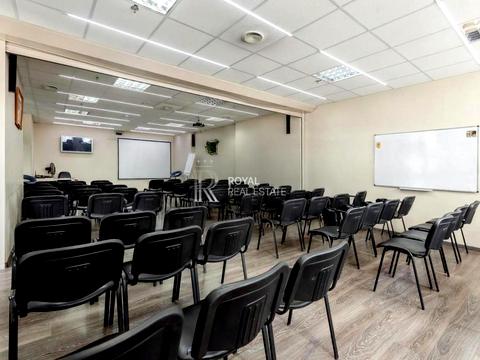 комерційна за адресою Дніпровська Набережна, 26Ж