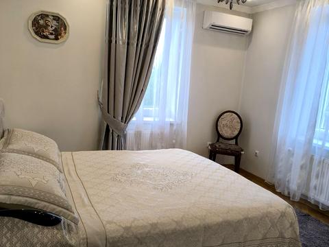 квартира за адресою Тролейбусна вул., 26