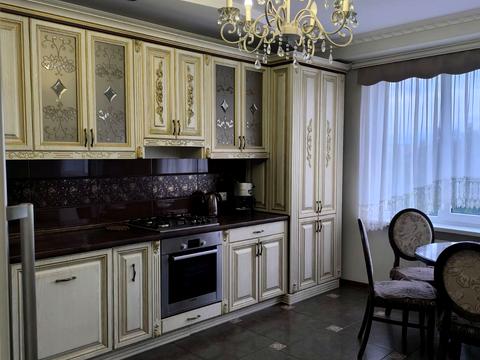 квартира за адресою Тролейбусна вул., 26