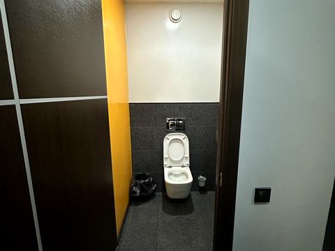комерційна за адресою Люстдорфська дорога вул. (Черноморская дорога), 140в