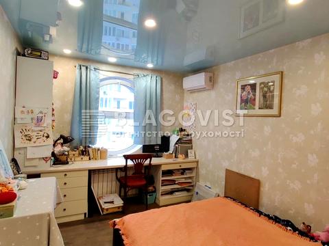 квартира за адресою Степана Руданського вул., 4-6