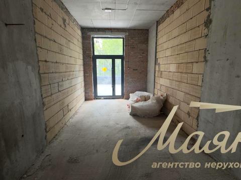 комерційна за адресою Мокра вул. (Кудряшова), 8-Б