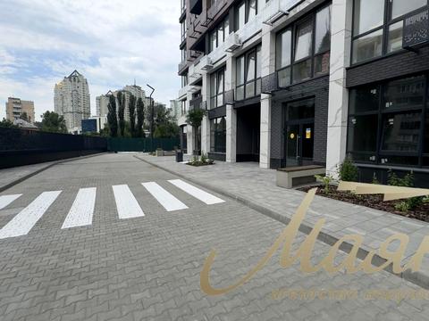 комерційна за адресою Мокра вул. (Кудряшова), 8-Б