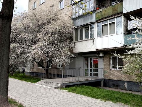 комерційна за адресою Городоцька вул., 211