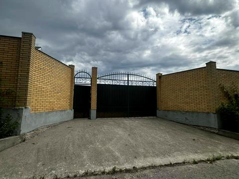 будинок за адресою Київська