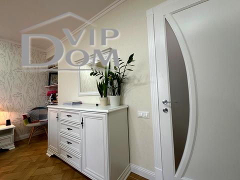 квартира за адресою Тополина вул., 12