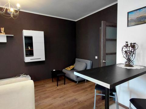 квартира по адресу Сім'ї Кульженків ул. (Петра Дегтяренка), 37