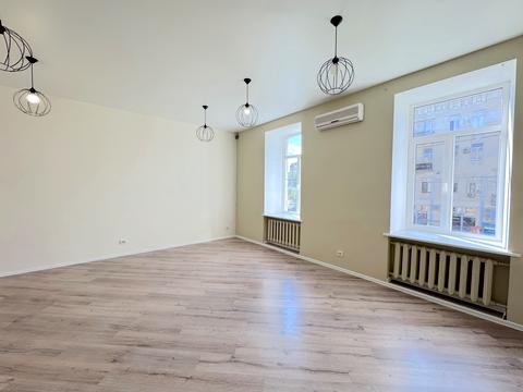 комерційна за адресою Одеса, Базарна вул., 95