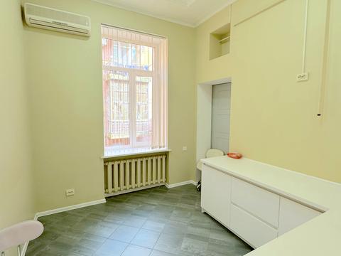 комерційна за адресою Одеса, Базарна вул., 95
