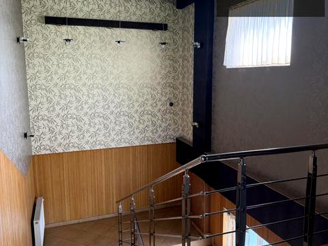 комерційна за адресою Минайська вул., 44