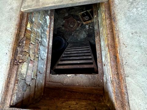 паркомісце за адресою Якова Гніздовського вул. (Магнітогорська), (Будинок 1)