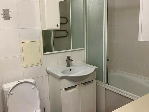 квартира за адресою Євгена Коновальця вул. (Щорса), 15 к1