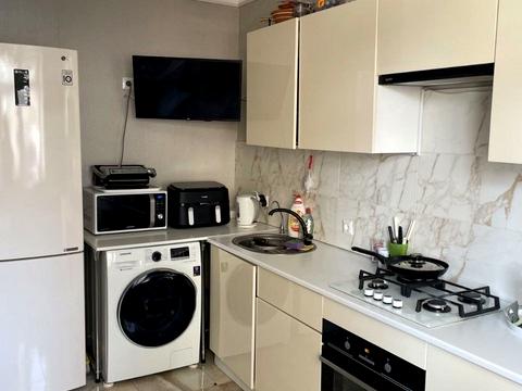 квартира по адресу Степана Бандери ул., 40/2Б