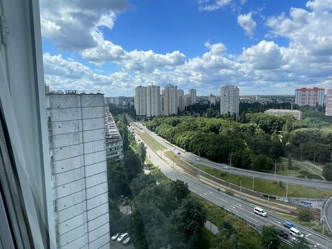 квартира за адресою Володимира Покотила вул. (Картвелішвілі), 1