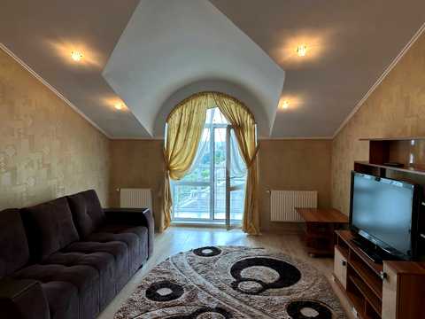 квартира по адресу Степана Бандеры ул., 37