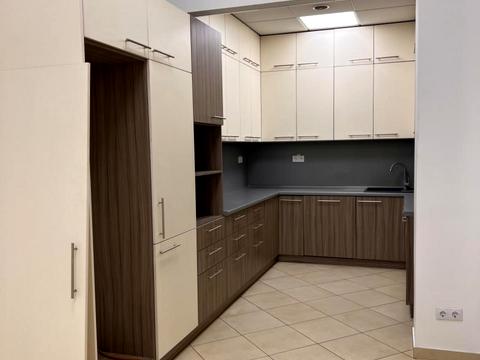 коммерческая по адресу Жилянская ул., 110
