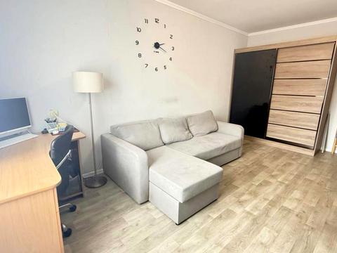 квартира за адресою Машинобудівників вул., 15