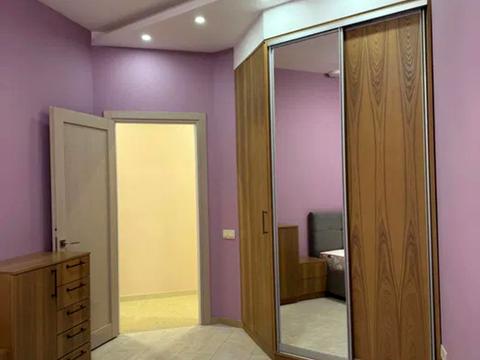 квартира по адресу Владимира Моссаковского ул. (Клари Цеткін), 8