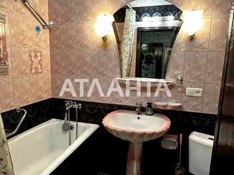 квартира за адресою Одеса, Краснова вул., 12