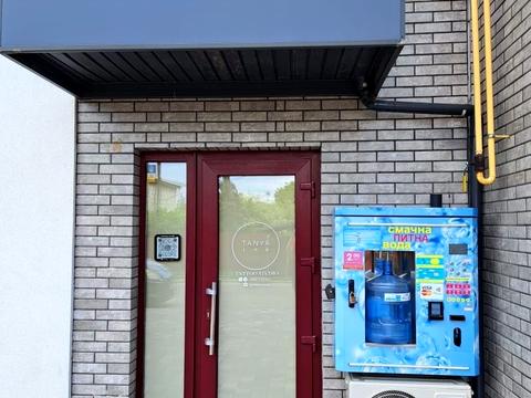 коммерческая по адресу Гнатюка ул., 4