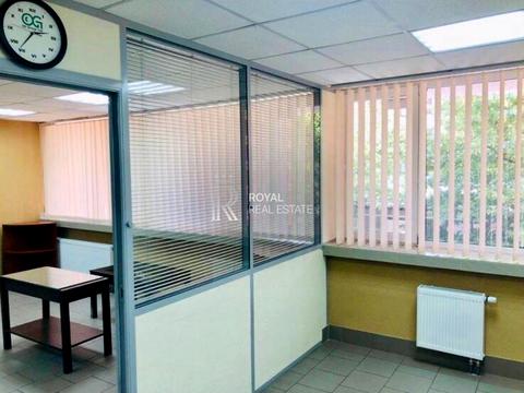 комерційна за адресою Панаса Мирного вул., 28