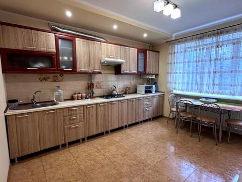 квартира за адресою Юліана Целевича вул., 10