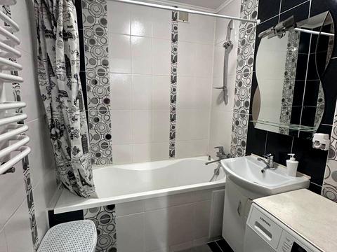 квартира за адресою Юліана Целевича вул., 10