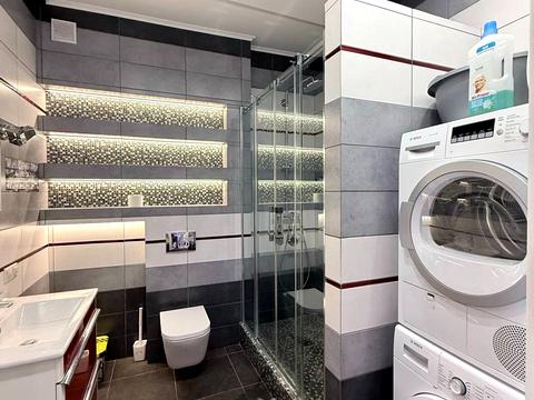 квартира за адресою Тараса Шевченка вул., (Будинок 8)