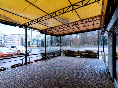 коммерческая по адресу Берестейский пер. (Брест-Литовский), 1