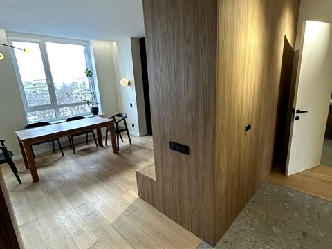 квартира за адресою Салютна вул., (Будинок 02301-02303)