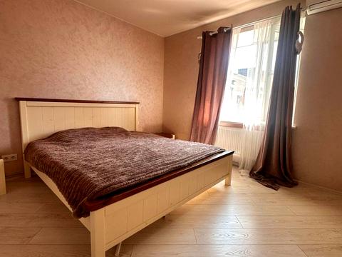 квартира за адресою Високовольтна вул., 14-М