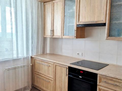квартира за адресою Лукрецька вул. (Левітана), 3