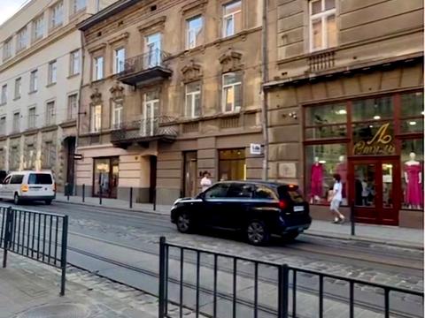 квартира по адресу Гетьмана Дорошенко ул. (Жовтневая), 24