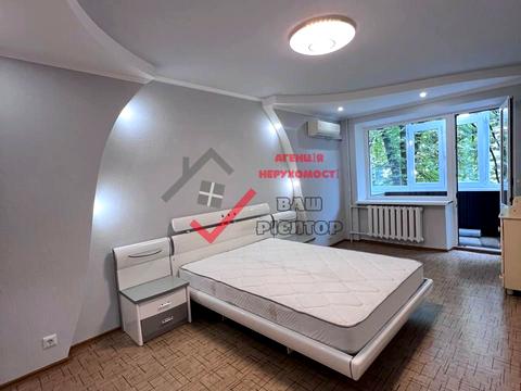 квартира за адресою Ігоря Дорошенка вул. (Ціолковського), 43