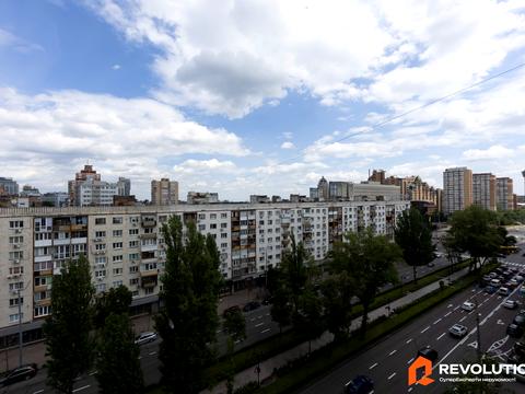 квартира по адресу Леси Украинки бульв., 24