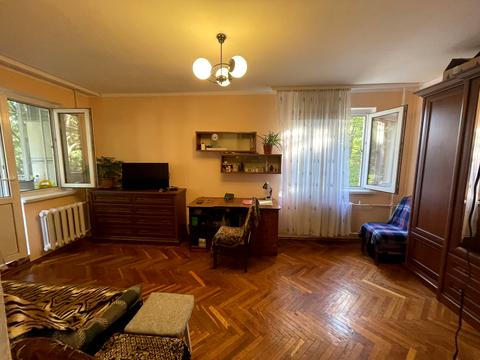 квартира за адресою Героїв Крут вул. (Валентини Терешкової), 10а