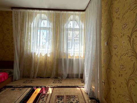 будинок за адресою с. Крихівці, садова