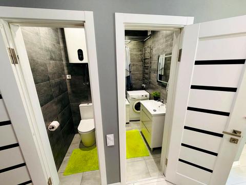 квартира за адресою Сім'ї Кульженків вул. (Петра Дегтяренка), 37