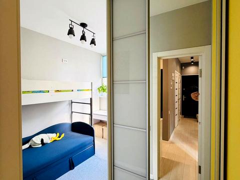квартира за адресою Сім'ї Кульженків вул. (Петра Дегтяренка), 37