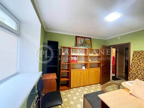 комерційна за адресою Шовкуненка вул., 4