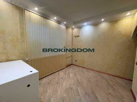 коммерческая по адресу Шовкуненка ул., 4
