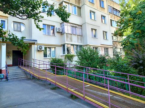 квартира за адресою Лесі Українки просп. (50 років Жовтня), 52