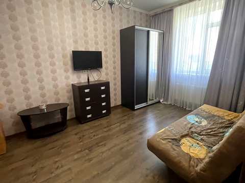 квартира за адресою Перлинна вул., 3