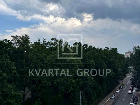 комерційна за адресою Соборна вул., 151-А