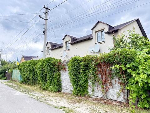 будинок за адресою с. Старі Петрівці, Нова, 26