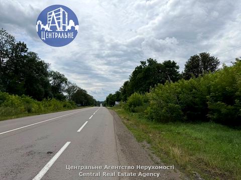 комерційна за адресою Суховерхів, 1