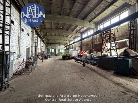 комерційна за адресою Суховерхів, 1