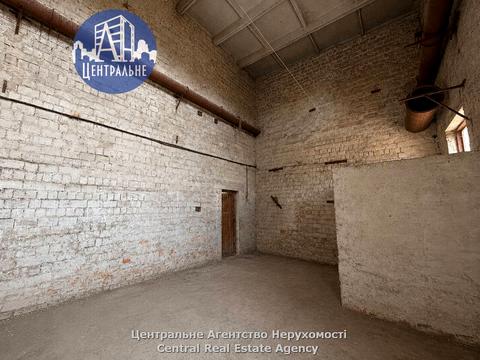 комерційна за адресою Суховерхів, 1