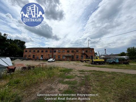 комерційна за адресою Кіцмань-Суховерхів, 1