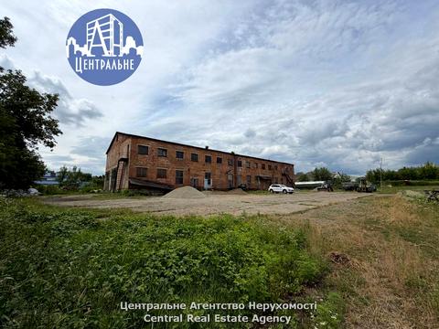 комерційна за адресою Кіцмань-Суховерхів, 1